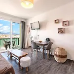 Azur Ajaccien - Proche Du Port Avec Parking דירה