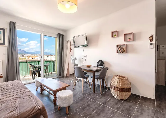 Azur Ajaccien - Proche Du Port Avec Parking Appartement