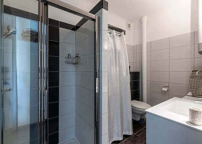 Azur Ajaccien - Proche Du Port Avec Parking Ajaccio (Corsica)