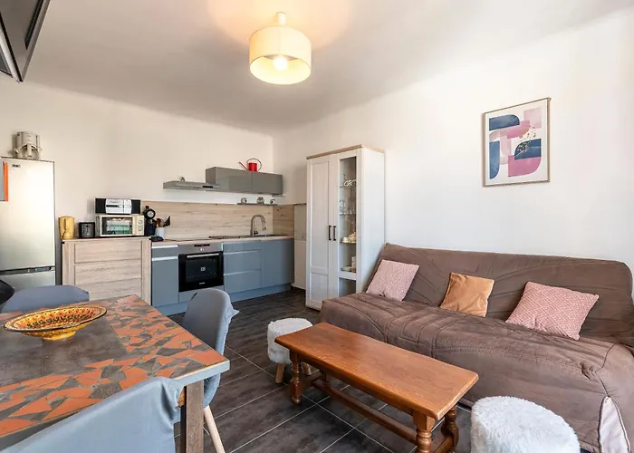 Azur Ajaccien - Proche Du Port Avec Parking Apartment